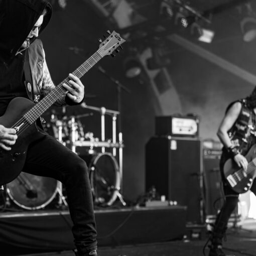 Priest V. Noir presents his upcoming third album with the black metal project HÄXÄR.